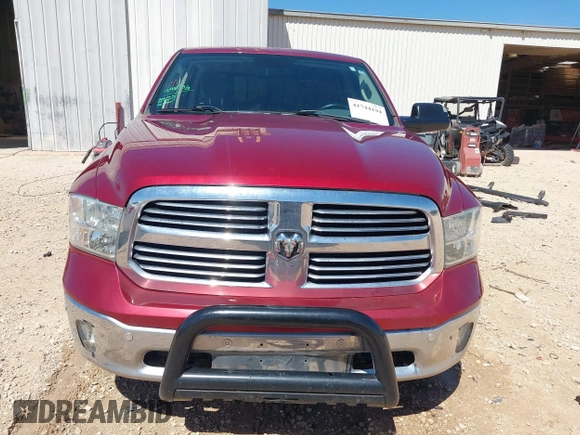 2015 Ram 1500 Lone Star z VIN 1C6RR6LT5FS565385, wystawiony jako IAAI lot #41744194 z przebiegiem 119 250 mil mil oraz . Historia ofert i sprzedaży dostępna na DreamBid. Obrazek 13.