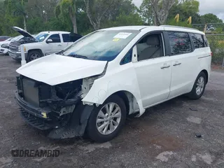 2016 Kia Sedona LX with VIN KNDMB5C19G6084405, listed as a IAAI auction lot 41211452 with 88,783 mi miles. Bid and sale history available at carsss.com. Image 18.