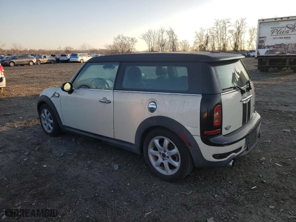 2009 MINI Cooper Clubman S with VIN WMWMM33559TP73070, listed as a Copart auction lot 84227794 with 142,107 mi miles and Clean Title. Bid and sale history available at carsss.com. Image 2.