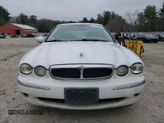 2005 Jaguar X-Type z VIN SAJWB52D95XE23602, wystawiony jako Copart lot #51172275 z przebiegiem 143 550 mil mil oraz Czysty tytuł • Clean title. Historia ofert i sprzedaży dostępna na DreamBid. Obrazek 5.