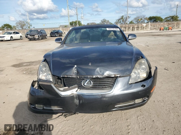 2006 Lexus SC 430 z VIN JTHFN48YX69001561, wystawiony jako Copart lot #44776165 z przebiegiem 91 337 mil mil oraz Szkoda całkowita • Salvage title. Historia ofert i sprzedaży dostępna na DreamBid. Obrazek 5.