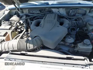 2000 Ford Explorer Limited с VIN 1FMDU75E9YZC41559, выставлен на аукционе IAAI как лот 42653084 с пробегом 268 882 миль миль и . История ставок и продаж доступна на DreamBid. Изображение 10.