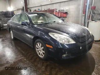 2002 Lexus ES 300 with VIN JTHBF30G125010658, listed as a Copart auction lot 43222855 with 101,808 mi miles and Non Repairable. Bid and sale history available at DreamBid. Image 4.