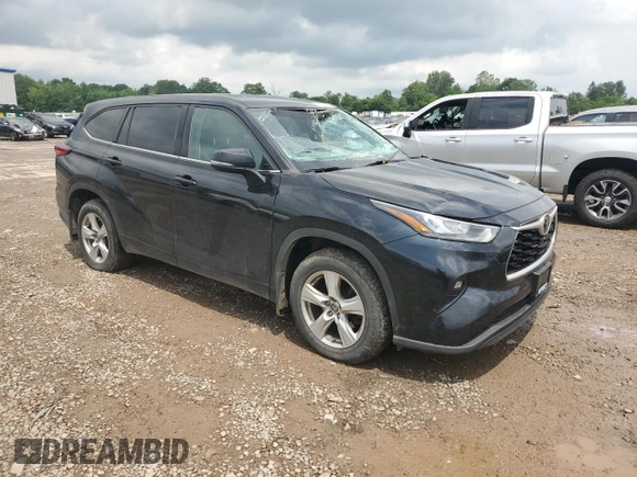 2020 Toyota Highlander LE with VIN 5TDBZRBH8LS033318, listed as a Copart auction lot 62912405 with 69,525 mi miles and Salvage title. Bid and sale history available at DreamBid. Image 4.