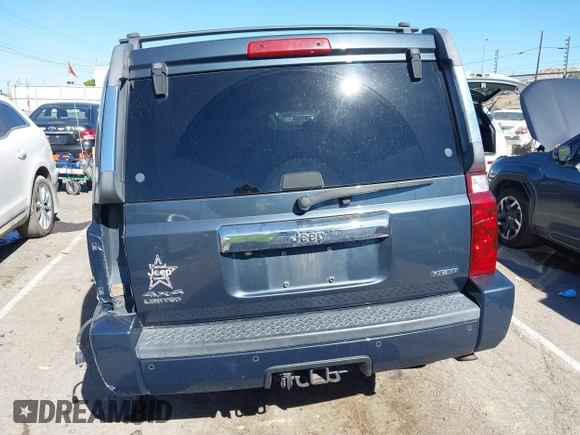 2008 Jeep Commander Limited с VIN 1J8HG58218C111239, выставлен на аукционе IAAI как лот 40632374 с пробегом 161 887 миль миль и . История ставок и продаж доступна на DreamBid. Изображение 17.