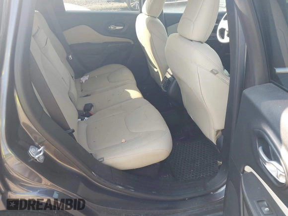 2016 Jeep Cherokee Altitude with VIN 1C4PJMCB0GW262916, listed as a IAAI auction lot 42392735 with 29,162 mi miles and . Bid and sale history available at DreamBid. Image 8.