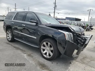 2019 Cadillac Escalade Luxury z VIN 1GYS4BKJXKR332356, wystawiony jako Copart lot #51145745 z przebiegiem 117 398 mil mil oraz Szkody całkowita. Historia ofert i sprzedaży dostępna na DreamBid. Obrazek 4.