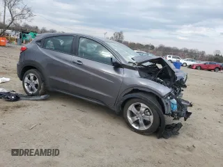 2021 Honda HR-V LX with VIN 3CZRU6H32MM738747, listed as a Copart auction lot 49555795 with 43,316 mi miles and Salvage Title. Bid and sale history available at carsss.com. Image 4.