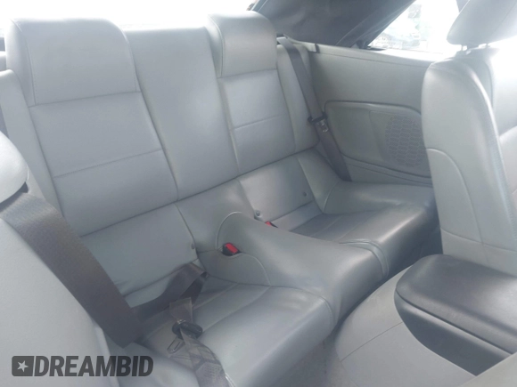 2007 Ford Mustang Deluxe with VIN 1ZVHT84NX75334058, listed as a IAAI auction lot 42187157 with Not provided miles and . Bid and sale history available at DreamBid. Image 8.