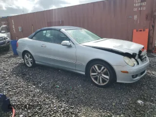 2006 Mercedes-Benz CLK 350 with VIN WDBTK56G66T060332, listed as a Copart auction lot 50425345 with 158,647 mi miles and Salvage title. Bid and sale history available at DreamBid. Image 4.