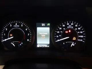 2019 Toyota Sienna XLE Auto Access Seat with VIN 5TDYZ3DC9KS011402, listed as a IAAI auction lot 41597111 with 127,466 mi miles. Bid and sale history available at carsss.com. Image 7.