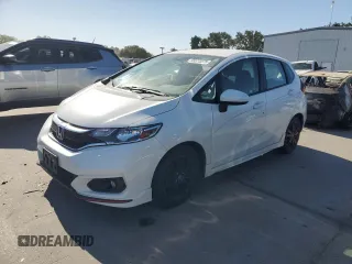 2018 Honda Fit Sport z VIN 3HGGK5H63JM725557, wystawiony jako Copart lot #55513375 z przebiegiem 40 966 mil mil oraz Szkoda całkowita • Salvage title. Historia ofert i sprzedaży dostępna na DreamBid. Obrazek 1.