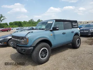 2022 Ford Bronco with VIN 1FMEE5DH7NLB89588, listed as a Copart auction lot 59777455 with 25,323 mi miles and Salvage title. Bid and sale history available at DreamBid. Image 1.