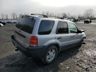 2002 Ford Escape XLT Choice with VIN 1FMYU04102KA50832, listed as a Copart auction lot 49432454 with 125,916 mi miles and Salvage Title. Bid and sale history available at carsss.com. Image 3.