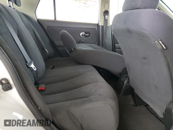 2009 Nissan Versa 1.6 with VIN 3N1CC11E49L475481, listed as a Copart auction lot 45809525 with 141,717 mi miles and Clean Title. Bid and sale history available at carsss.com. Image 10.