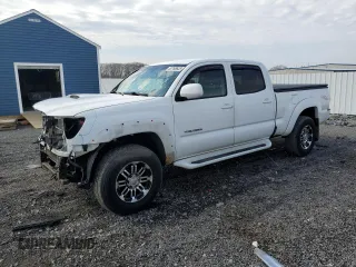 2008 Toyota Tacoma с VIN 5TEMU52N18Z530193, выставлен на аукционе Copart как лот 52768635 с пробегом 138 997 миль миль и Чистый • Clean title. История ставок и продаж доступна на DreamBid. Изображение 1.