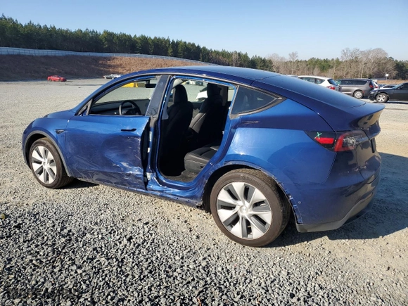 2021 Tesla Model Y Long Range with VIN 5YJYGAEE9MF146087, listed as a Copart auction lot 46503045 with 60,684 mi miles and Salvage Title. Bid and sale history available at carsss.com. Image 2.