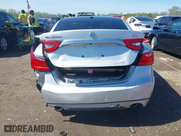 2018 Nissan Maxima SR with VIN 1N4AA6AP3JC374804, listed as a IAAI auction lot 42145406 with 136,757 mi miles. Bid and sale history available at carsss.com. Image 6.