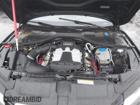 2014 Audi A7 3.0 Prestige with VIN WAU2GAFC5EN090233, listed as a IAAI auction lot 41565942 with 199,890 mi miles. Bid and sale history available at carsss.com. Image 10.