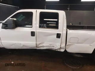 2014 Ford F-250 XL with VIN 1FT7W2A69EEA14162, listed as a IAAI auction lot 41801558 with 240,201 mi miles and . Bid and sale history available at DreamBid. Image 13.