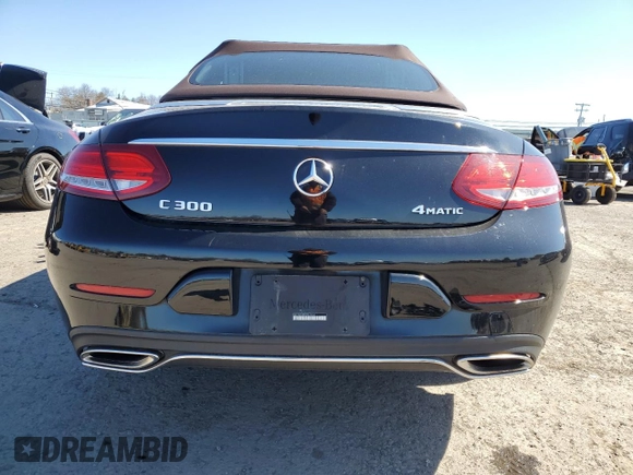 2018 Mercedes-Benz C 300 z VIN WDDWK4KBXJF614634, wystawiony jako Copart lot #50880805 z przebiegiem 82 560 mil mil oraz Szkoda całkowita • Salvage title. Historia ofert i sprzedaży dostępna na DreamBid. Obrazek 6.