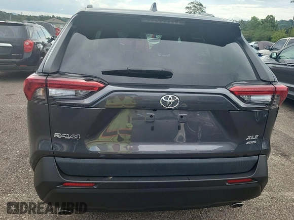 2022 Toyota RAV4 XLE with VIN 2T3P1RFV5NC282921, listed as a IAAI auction lot 42840420 with 43,470 mi miles and . Bid and sale history available at DreamBid. Image 22.