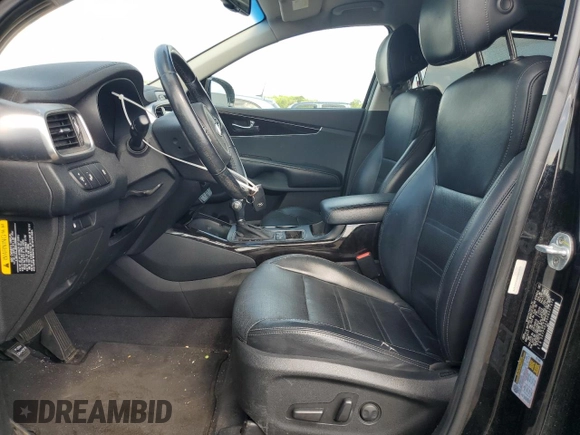 2017 Kia Sorento EX z VIN 5XYPHDA59HG337670, wystawiony jako Copart lot #61773645 z przebiegiem 146 242 mil mil oraz Czysty tytuł • Clean title. Historia ofert i sprzedaży dostępna na DreamBid. Obrazek 7.