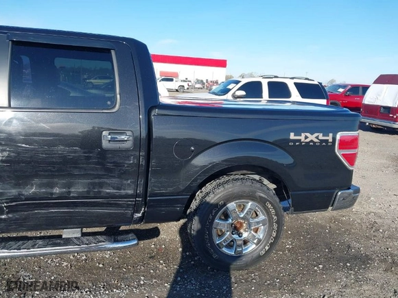 2014 Ford F-150 XL with VIN 1FTFW1ETXEFA90294, listed as a IAAI auction lot 41841999 with 92,633 mi miles. Bid and sale history available at carsss.com. Image 17.