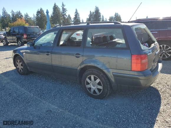 2001 Volkswagen Passat GLS with VIN WVWHH63B01E033953, listed as a Copart auction lot 74086794 with 135,066 mi miles and Salvage Title. Bid and sale history available at carsss.com. Image 2.