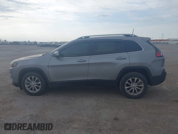 2019 Jeep Cherokee Latitude with VIN 1C4PJLCB8KD366438, listed as a IAAI auction lot 41851154 with 47,637 mi miles. Bid and sale history available at carsss.com. Image 14.