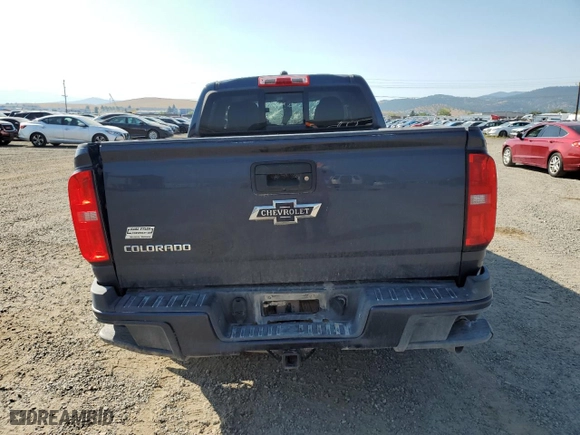 2018 Chevrolet Colorado 4WD Z71 with VIN 1GCPTDE14J1237181, listed as a Copart auction lot 68653624 with 70,807 mi miles and Salvage Title. Bid and sale history available at carsss.com. Image 6.