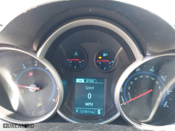 2013 Chevrolet Cruze LS with VIN 1G1PA5SH1D7314922, listed as a IAAI auction lot 42038088 with 121,811 mi miles. Bid and sale history available at carsss.com. Image 7.