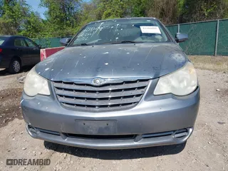 2008 Chrysler Sebring Touring with VIN 1C3LC55R98N118821, listed as a IAAI auction lot 42102685 with 211,537 mi miles. Bid and sale history available at carsss.com. Image 6.