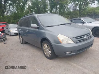 2008 Kia Sedona LX with VIN KNDMB233686212813, listed as a IAAI auction lot 42250476 with 198,111 mi miles and . Bid and sale history available at DreamBid. Image 1.