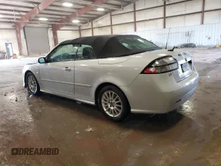2008 Saab 9-3 z VIN YS3FB79Y286004977, wystawiony jako Copart lot #71240394 z przebiegiem 134 498 mil mil oraz Czysty tytuł • Clean title. Historia ofert i sprzedaży dostępna na DreamBid. Obrazek 2.