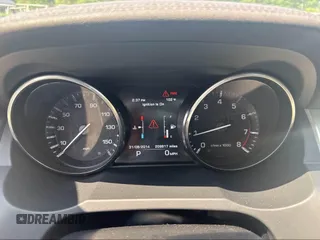 2015 Land Rover Range Rover Evoque Pure Plus with VIN SALVP2BG0FH061911, listed as a IAAI auction lot 42451083 with 209,817 mi miles and . Bid and sale history available at DreamBid. Image 7.