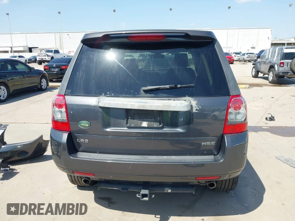2010 Land Rover LR2 HSE z VIN SALFR2BN4AH180051, wystawiony jako IAAI lot #41830326 z przebiegiem 219 727 mil mil oraz . Historia ofert i sprzedaży dostępna na DreamBid. Obrazek 17.