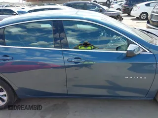 2025 Chevrolet Malibu LT with VIN 1G1ZD5ST1SF111729, listed as a IAAI auction lot 42218714 with 21,023 mi miles and . Bid and sale history available at DreamBid. Image 13.