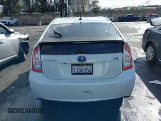 2015 Toyota Prius Four with VIN JTDKN3DU1F0427110, listed as a IAAI auction lot 41666164 with 110,782 mi miles. Bid and sale history available at carsss.com. Image 17.