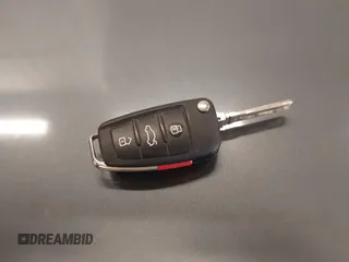 2008 Audi S4 z VIN WAUUL78E98A168935, wystawiony jako IAAI lot #41691662 z przebiegiem 94 143 mil mil oraz . Historia ofert i sprzedaży dostępna na DreamBid. Obrazek 11.