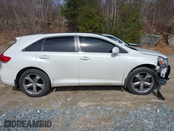 2010 Toyota Venza with VIN 4T3BK3BB1AU032620, listed as a IAAI auction lot 41731211 with 174,936 mi miles and . Bid and sale history available at carsss.com. Image 13.