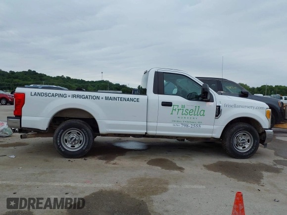 2017 Ford F-250 XL with VIN 1FTBF2A66HEF13905, listed as a IAAI auction lot 42339376 with 116,514 mi miles and . Bid and sale history available at DreamBid. Image 14.