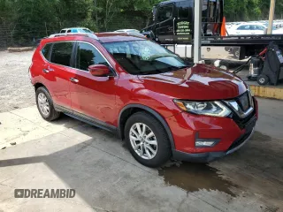 2017 Nissan Rogue SV z VIN 5N1AT2MN0HC834739, wystawiony jako Copart lot #57524185 z przebiegiem 164 175 mil mil oraz Szkoda całkowita • Salvage title. Historia ofert i sprzedaży dostępna na DreamBid. Obrazek 4.