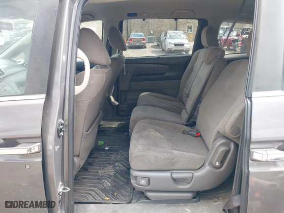 2013 Honda Odyssey EX with VIN 5FNRL5H40DB068597, listed as a IAAI auction lot 41910524 with 164,991 mi miles. Bid and sale history available at carsss.com. Image 8.