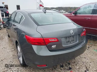2013 Acura ILX Premium Pkg with VIN 19VDE1F53DE015190, listed as a IAAI auction lot 41905084 with 161,235 mi miles. Bid and sale history available at carsss.com. Image 3.