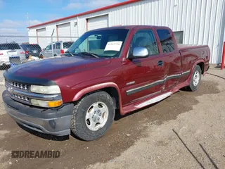 2001 Chevrolet Silverado 1500 LS with VIN 2GCEC19T311199096, listed as a IAAI auction lot 41919758 with 130,632 mi miles. Bid and sale history available at carsss.com. Image 20.