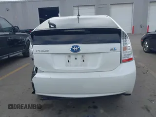 2011 Toyota Prius I with VIN JTDKN3DU1B5327022, listed as a IAAI auction lot 42023631 with 255,638 mi miles and . Bid and sale history available at DreamBid. Image 15.