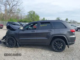 2018 Jeep Grand Cherokee Laredo E with VIN 1C4RJFAG0JC120383, listed as a IAAI auction lot 42115098 with Not Provided miles and . Bid and sale history available at DreamBid. Image 15.