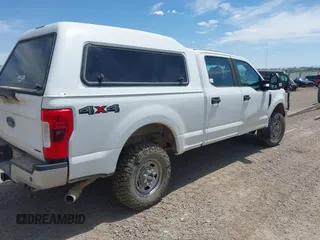 2017 Ford F-250 Lariat с VIN 1FT7W2B62HEE33764, выставлен на аукционе IAAI как лот 42178302 с пробегом 188 328 миль миль и . История ставок и продаж доступна на DreamBid. Изображение 4.