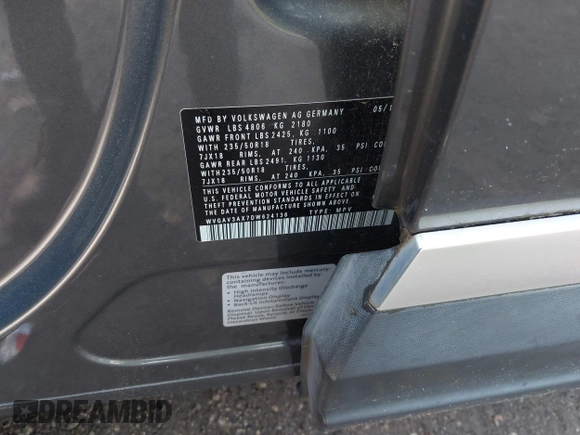 2013 Volkswagen Tiguan S with VIN WVGAV3AX7DW624136, listed as a IAAI auction lot 42256657 with 124,000 mi miles and . Bid and sale history available at DreamBid. Image 9.